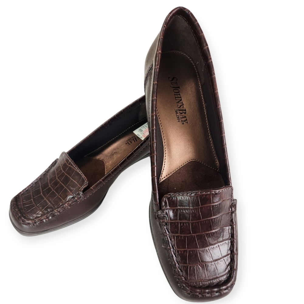 St. Johns Bay Cypress Brown Faux Croc Career Comfy Loafers Sz 7.5M NWOT